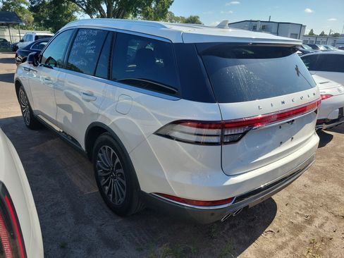 Used 2020 Lincoln Aviator Reserve RWD image 4