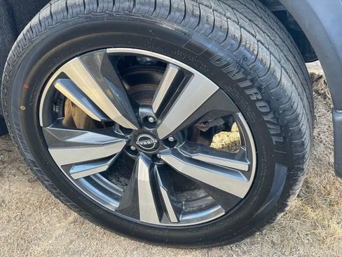 Certified 2021 Nissan Rogue Platinum AWD/4WD image 30