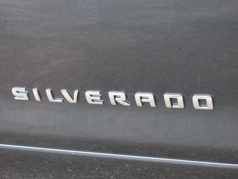 Used 2018 Chevrolet Silverado 1500 LT w/ All Star Edition image 12