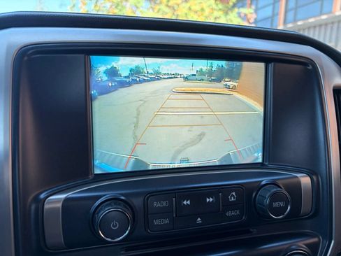 Used 2019 GMC Sierra 2500 Denali w/ Duramax Plus Package AWD/4WD image 18