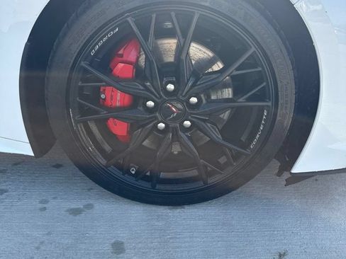 Used 2023 Chevrolet Corvette Stingray Preferred Conv w/ Z51 Performance Package RWD image 18