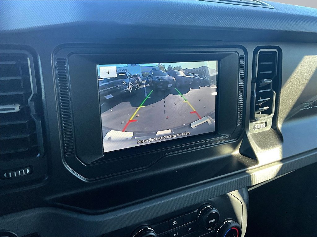 Used 2022 Ford Bronco 2-Door AWD/4WD image 16