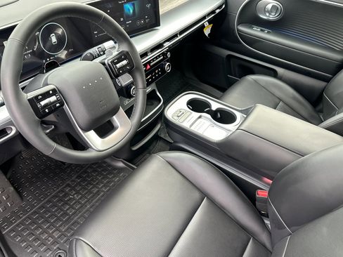 New 2026 Hyundai Ioniq 9 SEL image 10