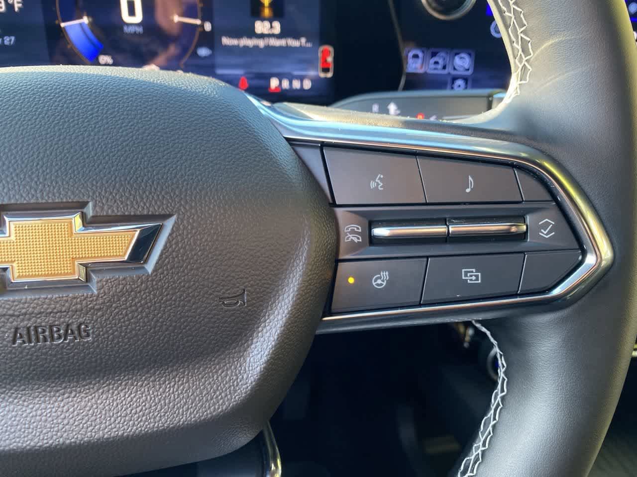 Used 2024 Chevrolet Equinox EV LT AWD/4WD image 21
