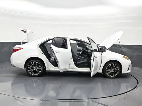 Used 2015 Toyota Corolla S FWD image 32