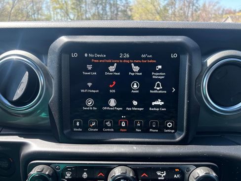 Used 2023 Jeep Gladiator Overland w/ Dual Top Group AWD/4WD image 24