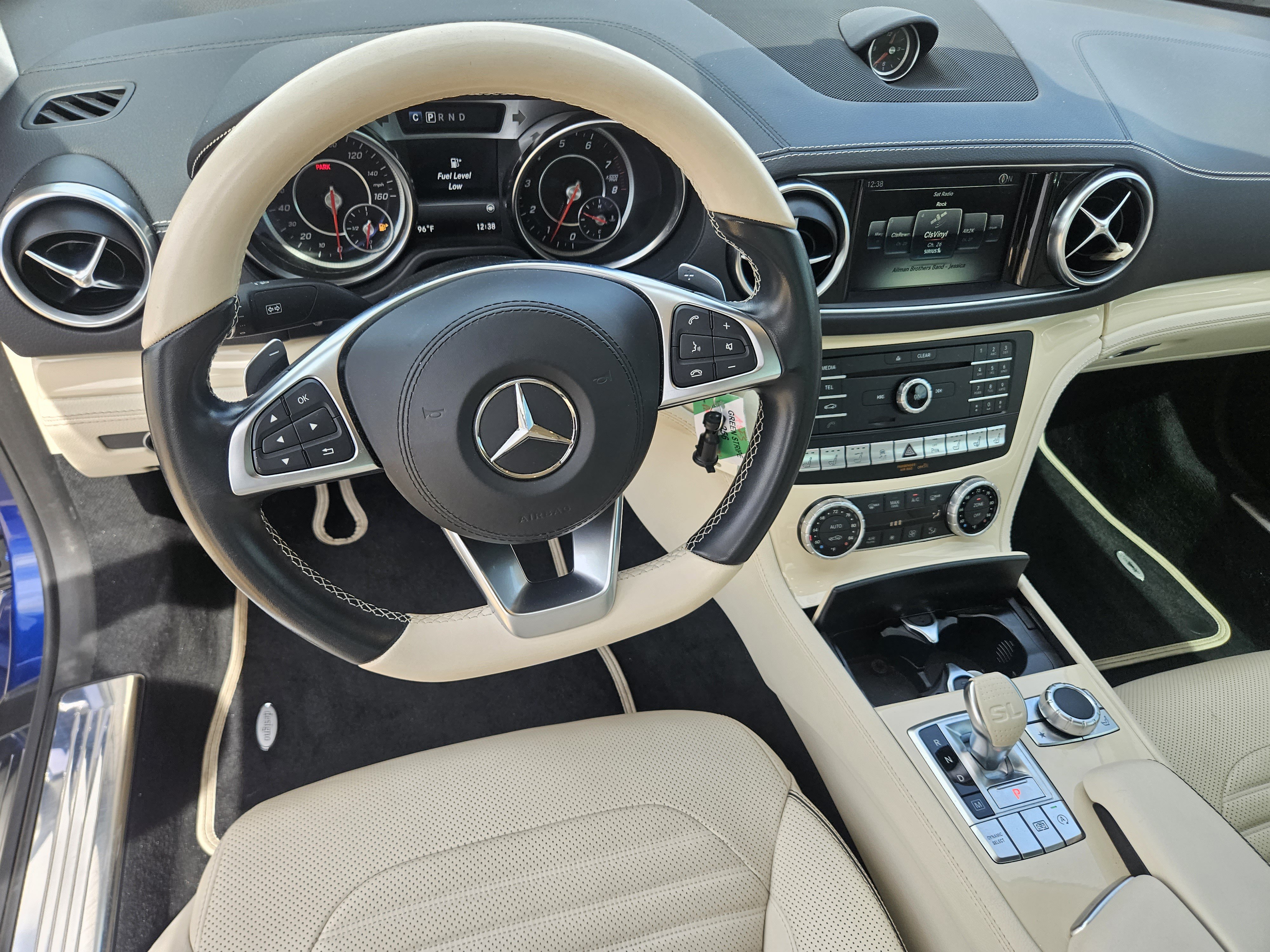 Used 2017 Mercedes-Benz SL 450 image 25