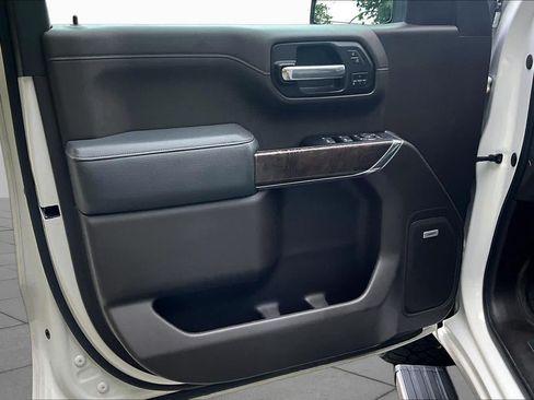 Used 2019 GMC Sierra 1500 Denali w/ Denali Ultimate Package AWD/4WD image 21