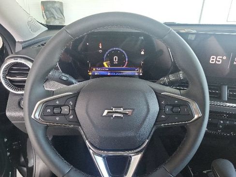 New 2026 Chevrolet Trax ACTIV w/ Driver Confidence Package FWD image 33