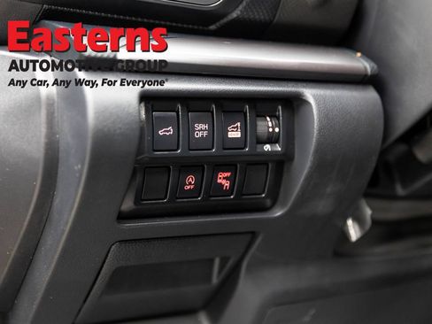 Used 2022 Subaru Forester Premium AWD/4WD image 24