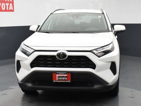 Used 2024 Toyota RAV4 XLE AWD/4WD image 7