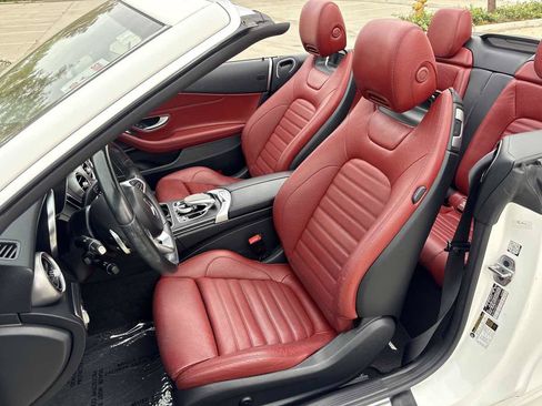 Used 2018 Mercedes-Benz C 300 Cabriolet image 18
