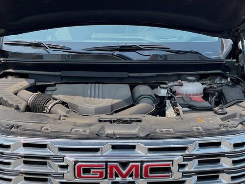 Used 2025 GMC Acadia Denali w/ Super Cruise Package AWD/4WD image 32