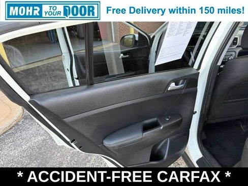 Used 2021 Kia Sportage LX AWD/4WD image 34