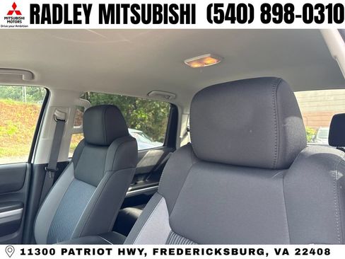 Used 2014 Toyota Tundra SR5 w/ SR5 Upgrade Package AWD/4WD image 2