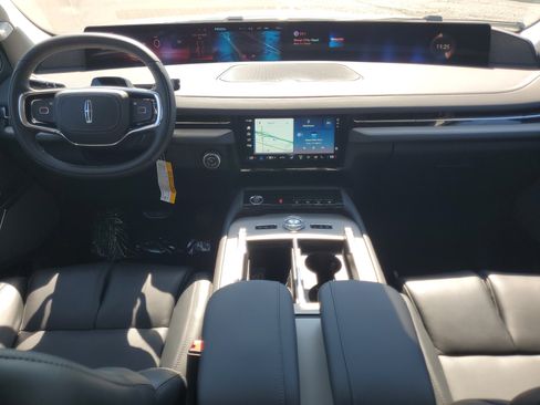 New 2027 Lincoln Navigator Reserve AWD/4WD image 29
