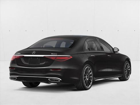 New 2025 Mercedes-Benz S 580e 4MATIC Sedan image 2