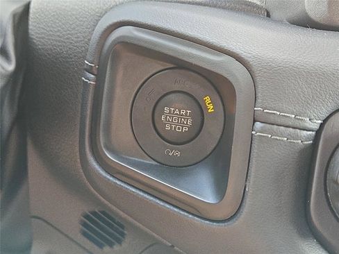 Used 2024 Jeep Wrangler Unlimited Sahara AWD/4WD image 59