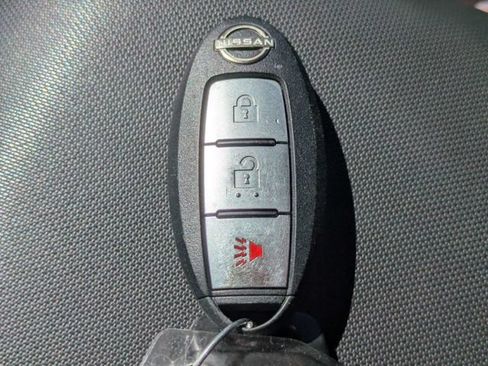 Used 2024 Nissan Frontier PRO-4X w/ Off-Road Protection Package AWD/4WD image 29