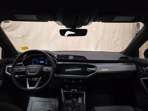 Certified 2024 Audi Q3 2.0T Premium w/ Convenience Package image 31