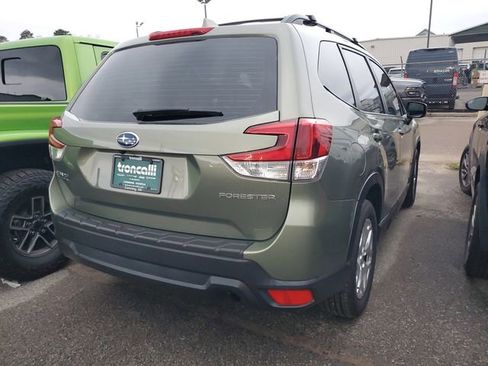 Used 2021 Subaru Forester image 9