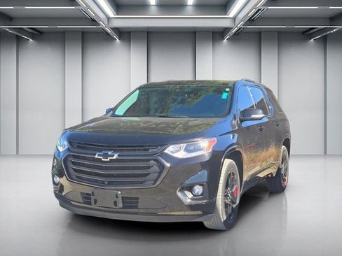 Used 2021 Chevrolet Traverse Premier w/ Redline Edition AWD/4WD image 3