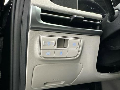 New 2026 Hyundai Tucson Limited image 35