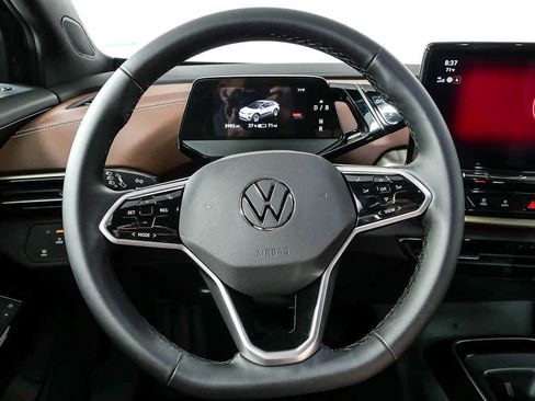 Certified 2024 Volkswagen ID.4 2WD image 12