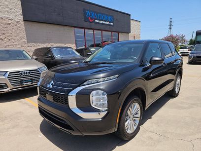 Used 2022 Mitsubishi Outlander ES