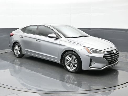 Used 2020 Hyundai Elantra SEL FWD image 6