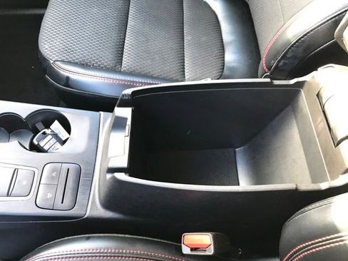 Used 2024 Ford Escape ST-Line image 14