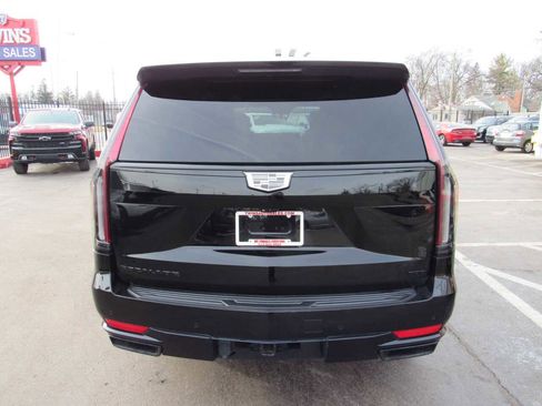 Used 2021 Cadillac Escalade Sport Platinum w/ Heavy-Duty Trailer Package image 6