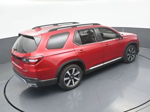 Used 2024 Honda Pilot Touring image 60