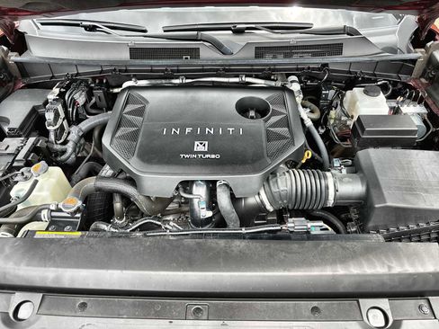 Used 2025 INFINITI QX80 Sensory w/ Premium Cargo Package AWD/4WD image 13