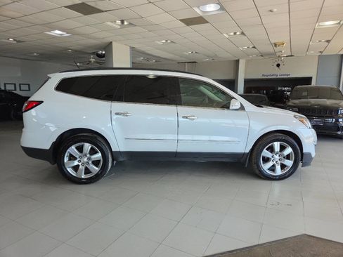 Used 2016 Chevrolet Traverse LTZ AWD/4WD image 8