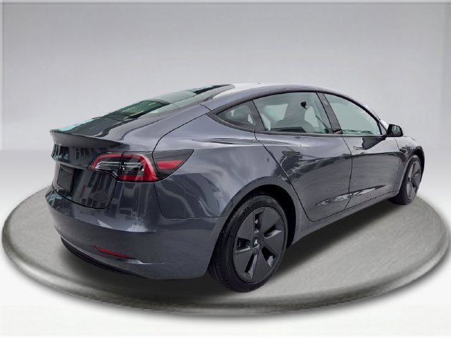 Used 2023 Tesla Model 3 Standard Range RWD image 11