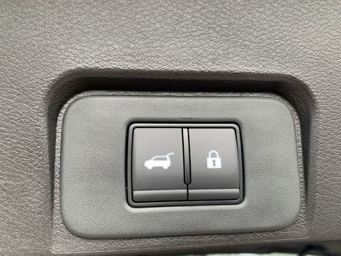 New 2026 Nissan Rogue SV FWD image 6