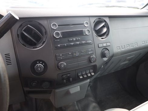 Used 2016 Ford F350 XL w/ Power Equipment Group AWD/4WD image 15