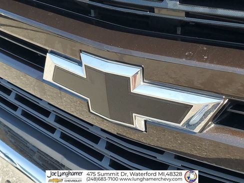 Used 2019 Chevrolet Silverado 1500 RST AWD/4WD image 31