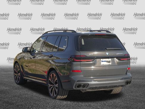 Certified 2025 BMW X7 M60i image 7