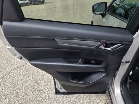 Used 2025 MAZDA CX-5 AWD 2.5 S w/ Select Package image 16