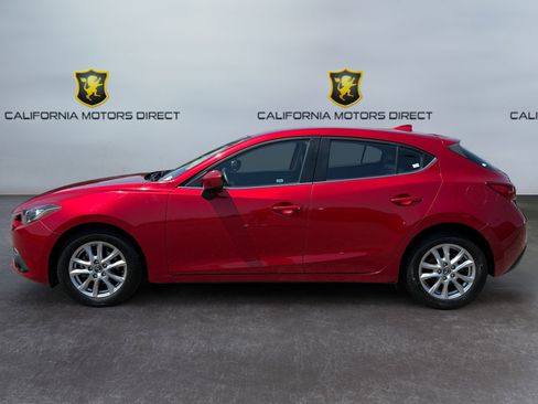 Used 2016 MAZDA MAZDA3 i Grand Touring FWD image 2