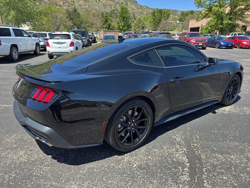 Used 2025 Ford Mustang GT w/ Mustang Nite Pony Package RWD image 7