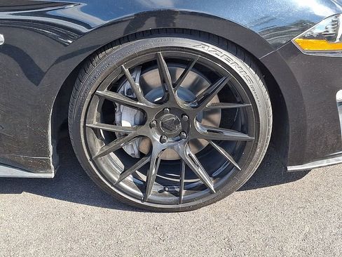 Used 2018 Ford Mustang GT Premium RWD image 9