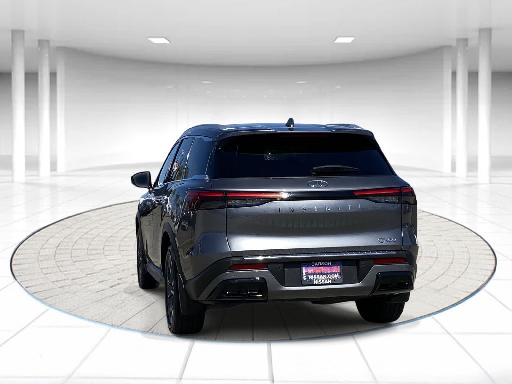 Used 2023 INFINITI QX60 Luxe w/ Cargo Package FWD image 3