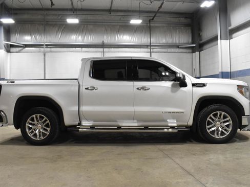 Used 2021 GMC Sierra 1500 SLT w/ SLT Premium Plus Package AWD/4WD image 28