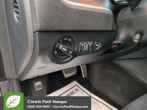 Used 2017 Dodge Charger R/T RWD image 13