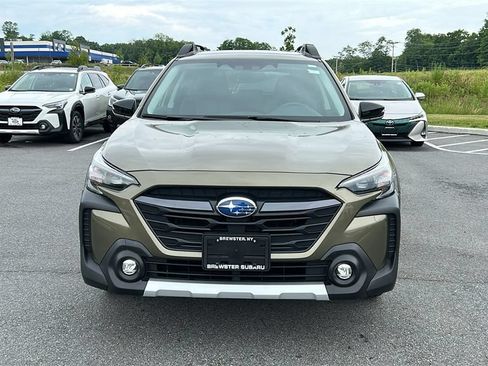 Certified 2024 Subaru Outback Limited AWD/4WD image 2