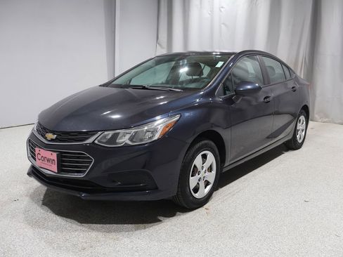 Used 2016 Chevrolet Cruze LS image 6
