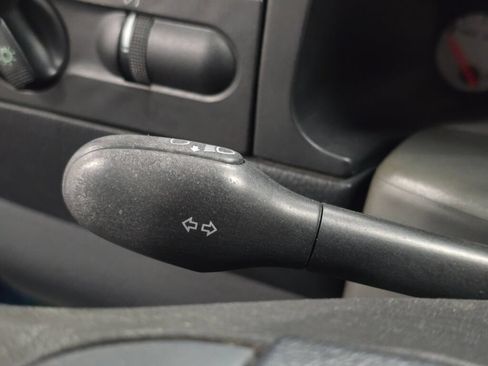Used 1996 Volkswagen Golf GL FWD image 76